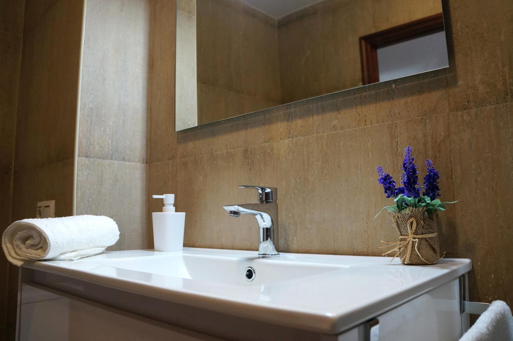 Ferienwohnung Atico En La Playa De Samil Vigo Exterior foto